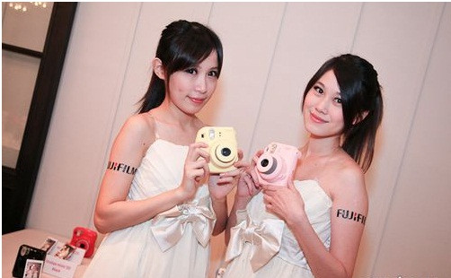 FUJIFILM 富士 instax mini 8 一次成像相机(黄色)