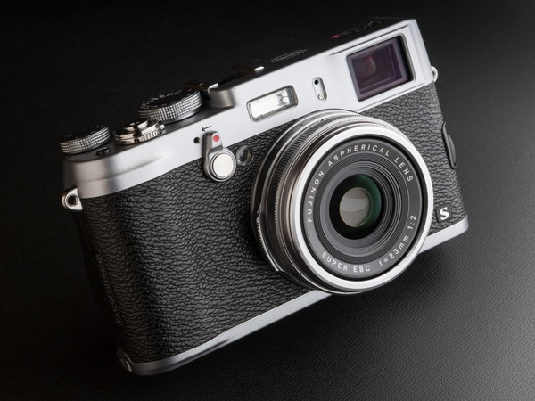 Fujifilm X100