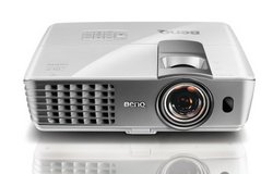 短焦利器：BenQ 明基 W1080ST 投影机（3D、1080P、2000流明、官翻版）