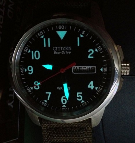 Citizen 西铁城 BM8180-03E 光动能腕表