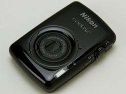 移动端：玩具价迷你相机！！Nikon 尼康 COOLPIX S01 便携数码相机 黑色款