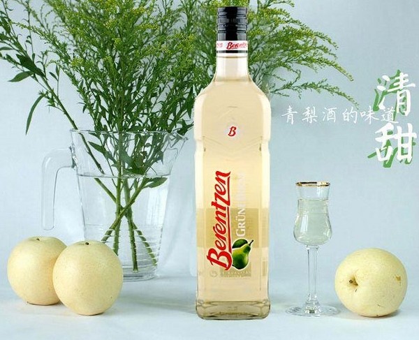 Berentzen 百人城 青梨酒（15°、700ml）