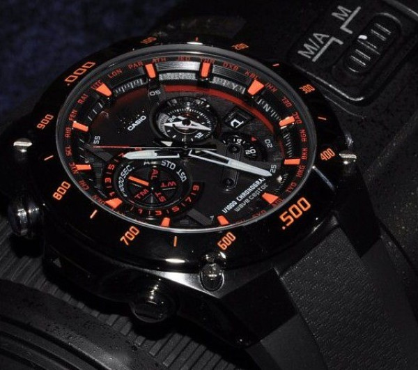 CASIO 卡西欧 EQW-M1100DB 机械迷城 男款赛车腕表