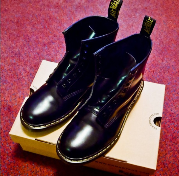 Dr. Martens 1460 男款马丁靴