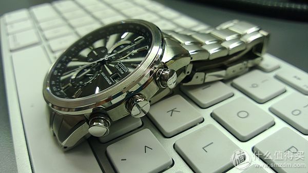 Citizen 西铁城 AT8010-58E 光动能男士腕表(六局电波、三眼计时)