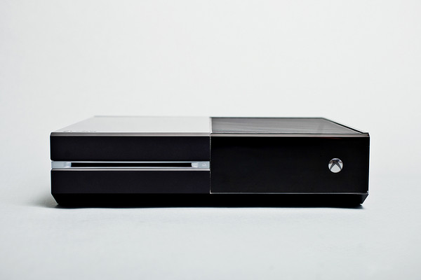 Microsoft 微软 XBOX ONE 次时代游戏主机 全新版（不含Kinect）