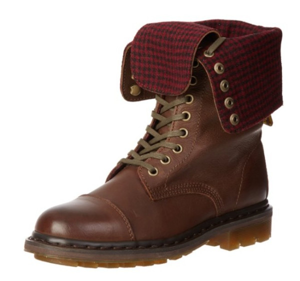Dr. Martens Airwair Usa Llc 女款系带马丁靴