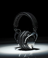 外观党，首破$70：V-MODA Crossfade LP 金属框架头戴式耳机（5色可选）