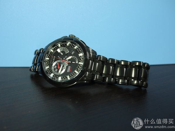 Citizen 西铁城 BL8097-52E  Calibre 8700   三眼光动能男表