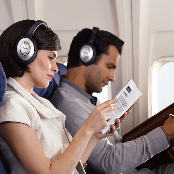 Bose 博士 QuietComfort 15 头戴式 主动降噪耳机