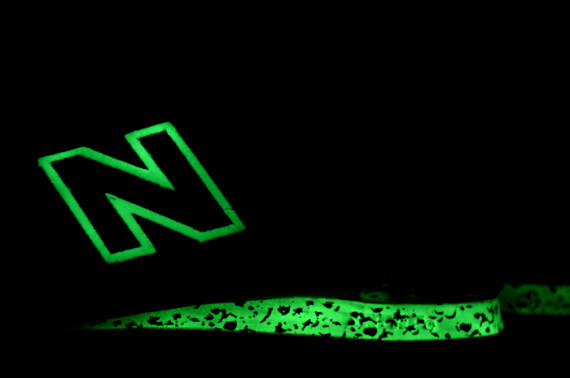 人不风流枉少年：New Balance 新百伦 574  Atmosphere 夜光限定版 男款 慢跑鞋