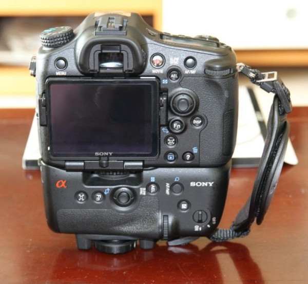 Sony 索尼 Alpha SLT-A77 单电相机