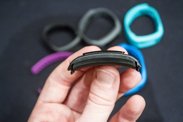 CES2014新品：Garmin 佳明 vivofit Wireless Activity Tracker 智能手环