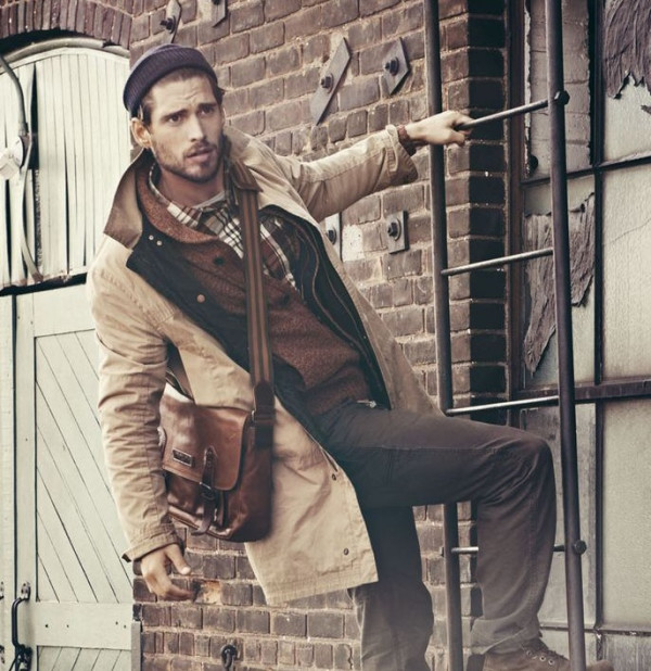 Timberland 天木兰 Earthkeepers Bullbuck Trench 男士风衣