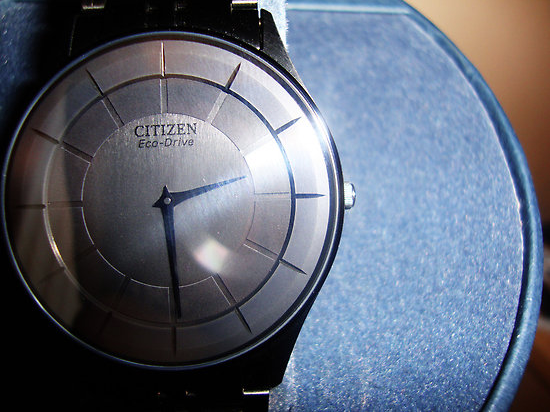 Citizen 西铁城  Eco-Drive Stiletto AR3015-53E 男款光动能腕表