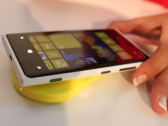 福建福利：清仓！NOKIA 诺基亚 Lumia 920T 智能手机（WP8，无线充电）