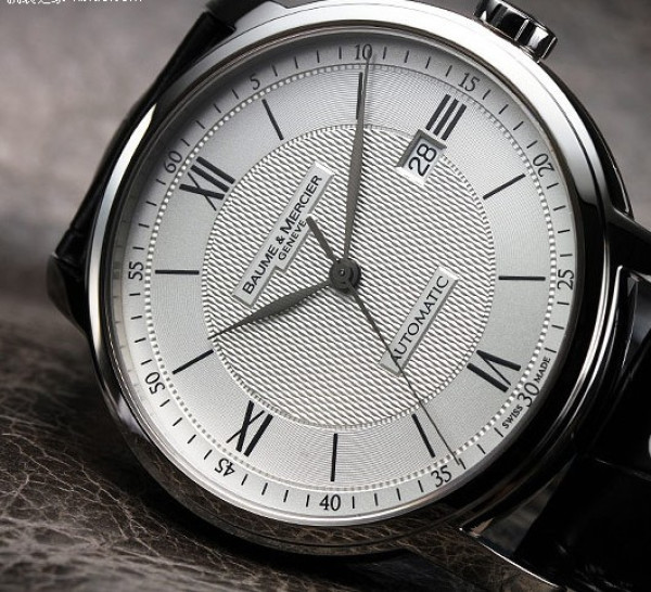 Baume and Mercier 名士 Classima MOA08868 男款自动机械腕表