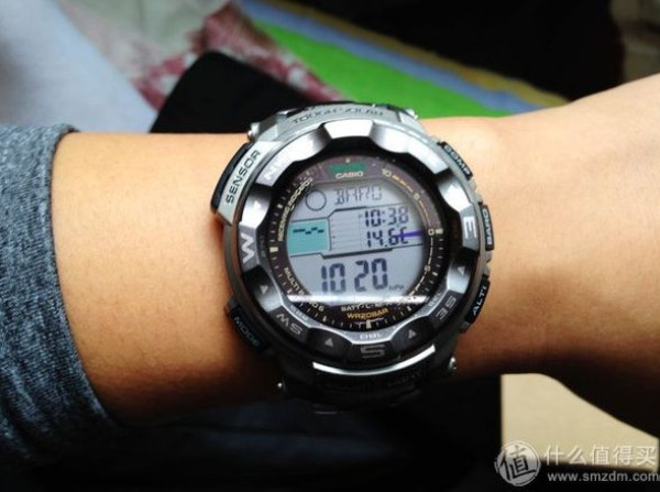 CASIO 卡西欧 PRW2500T-7CR 登山系列 男款太阳能电波表 （六局电波，太阳能电池）