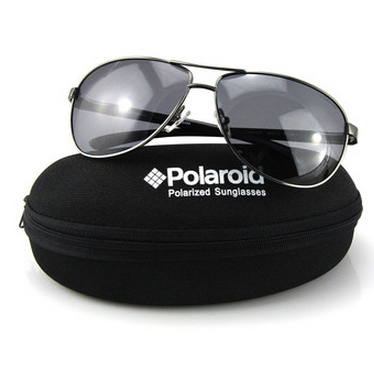 Polaroid 宝丽来 PD7788 男款偏光眼镜+PD7909 时尚偏光女款太阳镜