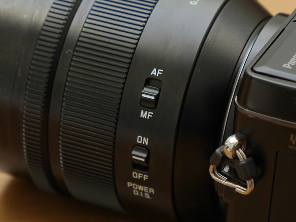 高端秀:Panasonic 松下 LEICA DG NOCTICRON 42.5mm F1.2 M4/3用 肖像镜头