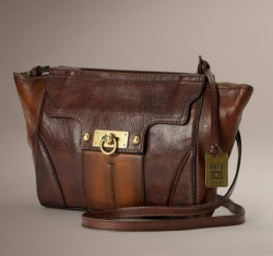 新补货：FRYE Dana DB822 Clutch 单肩斜跨包