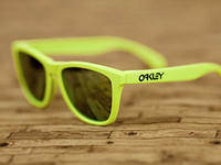 Oakley Frogskins 经典复古太阳镜