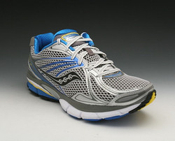 Saucony 索康尼 Hurricane 15 旗舰级 男款稳定跑鞋
