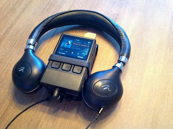 MartinLogan Mikros 90 便携头戴式耳机
