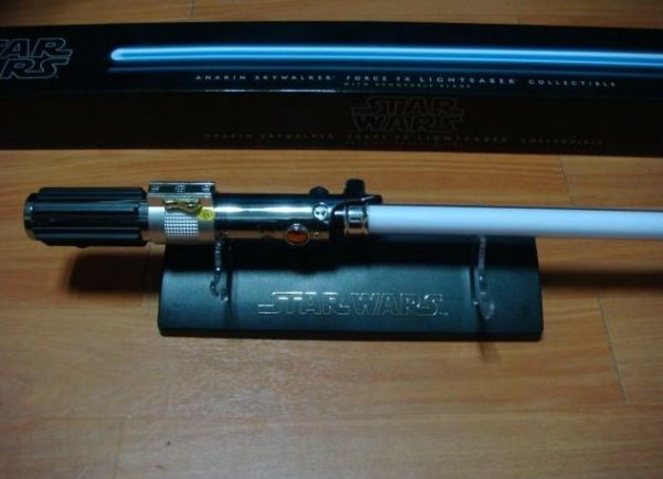 Star Wars 星球大战 Anakin Skywalker Signature Series 阿纳金天行者签名系列 光剑