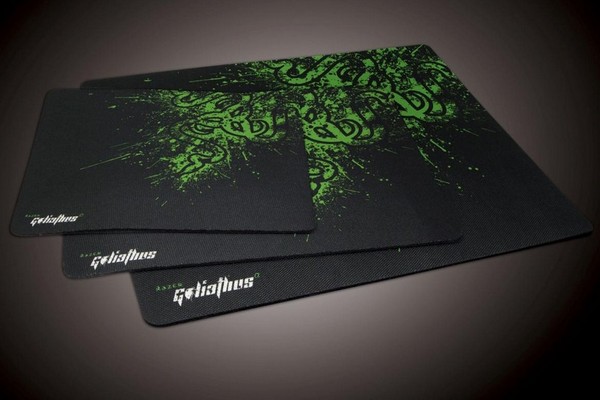 Razer 雷蛇 Goliathus 重装甲虫鼠标垫 超大速度版(大号)