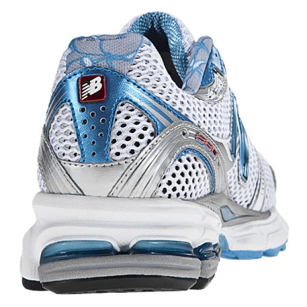 New Balance 新百伦 W880 女款 次顶级 缓震跑鞋