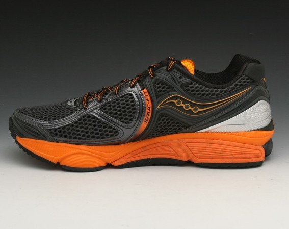 刷新低:Saucony 索康尼 Hurricane 15 旗舰级 男款稳定跑鞋