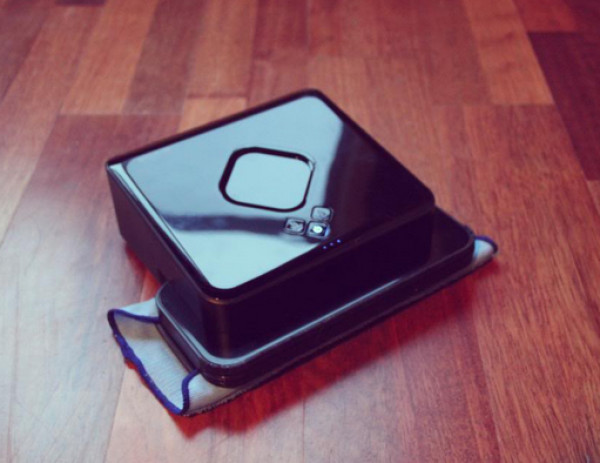 iRobot Braava 380t 拖地机器人