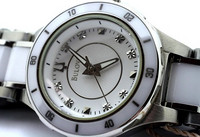 BULOVA 宝路华 DIAMONDS 98P124 女士时装腕表
