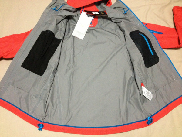 Mountain Hardwear 山浩 Jovian 男款高端冲锋衣(三层Dry.Q Elite)