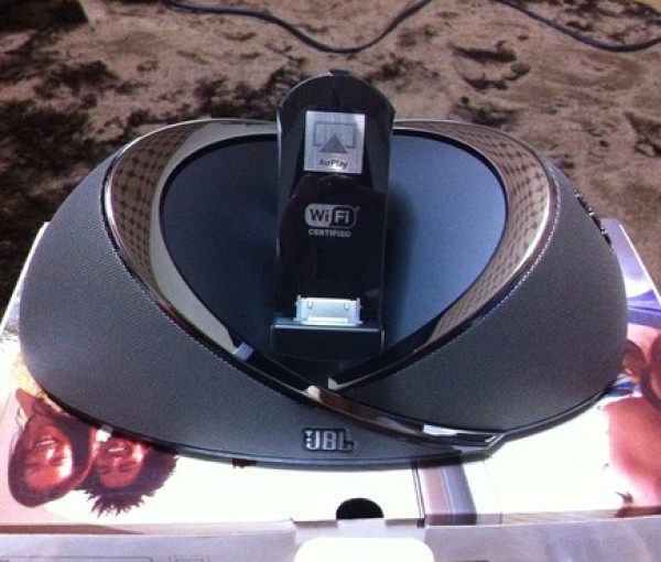 日亚Z秒杀:JBL\/TEAC苹果专用扬声器底座、便