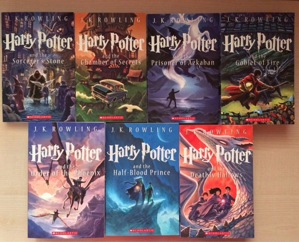 Harry Potter 哈利波特 Special Edition 原版特别套装(7册、平装版)