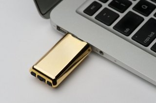 CRAVE DUET LUX 24K镀金防水振动U盘 16GB