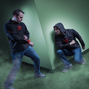 ThinkGeek Electronic FPS 激光战斗服