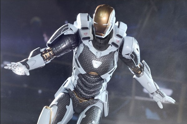 复仇者联盟篇七本站首晒hottoysmms214ironman3钢铁侠3mk39starboost