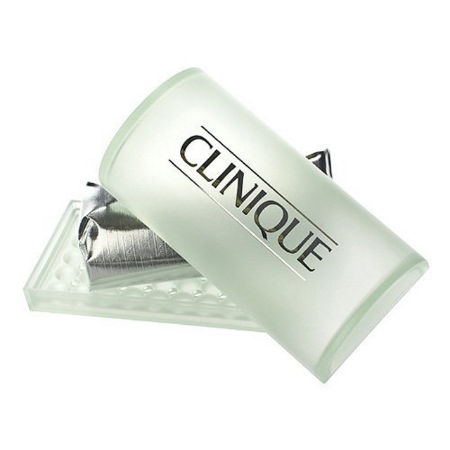 CLINIQUE 倩碧是Estee