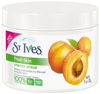 St.Ives Fresh Skin Invigorating Apricot Scrub 杏子身体磨砂膏 283g