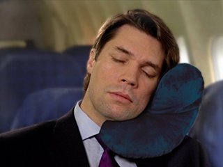 J-pillow Travel and Neck Pillow 丁字旅行颈枕