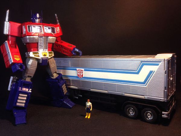 Hasbro 孩之宝 变形金刚 日版大师级 MP10 擎天柱+纪念币(2015年再版)