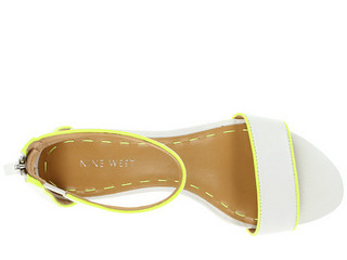 Nine West Vilta 女士凉鞋