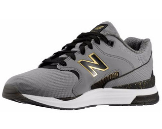 New Balance 1550 男款跑鞋