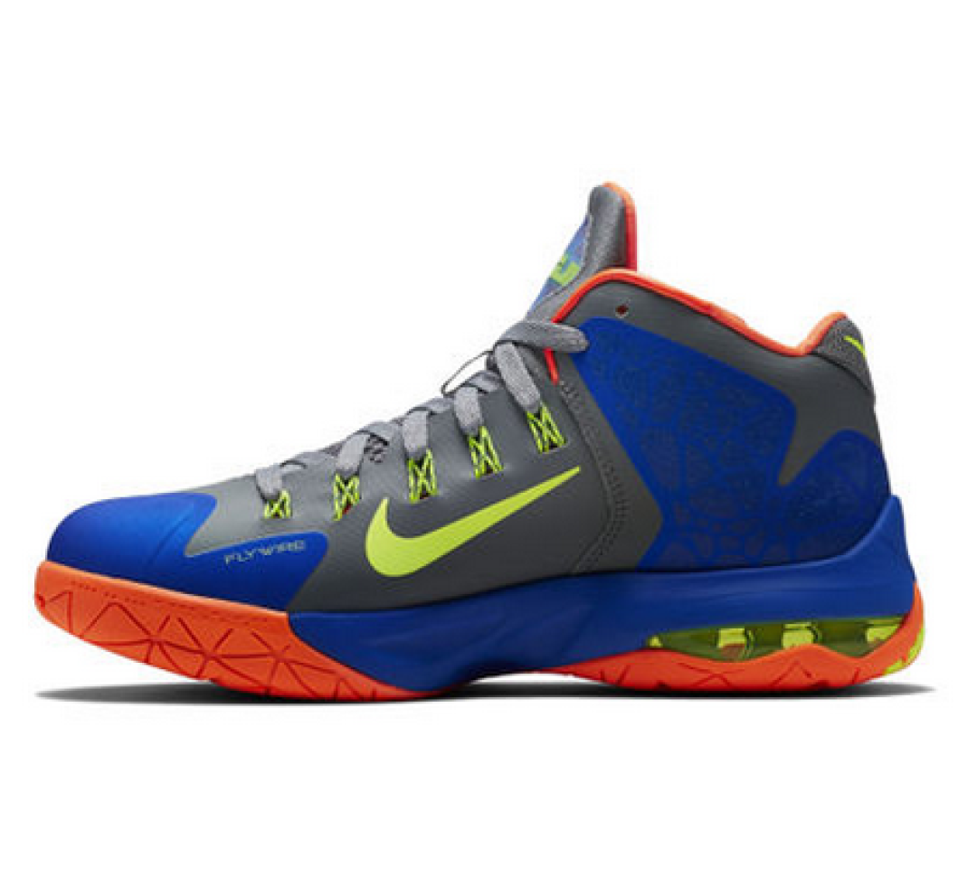#双11晒战绩#一如既往的包裹性：Nike LEBRON SOLDIER IX EP 男子篮球鞋