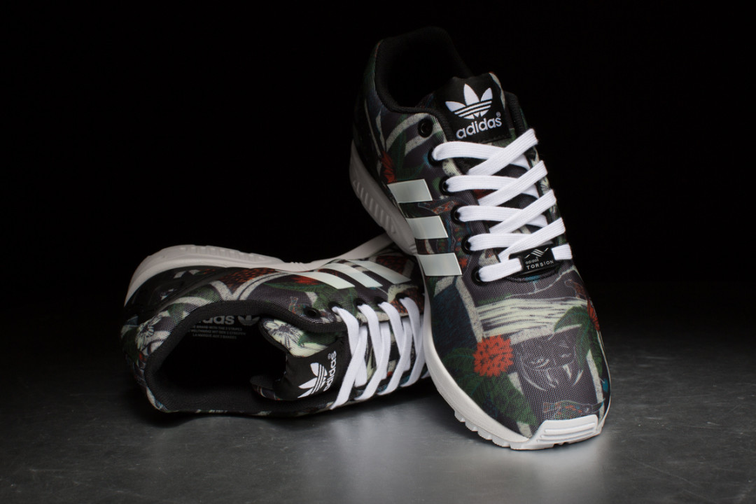 #有货自远方来#黑五剁手之一——白菜鞋Adidas ZX Flux W Lace-Up Fashion Sneaker