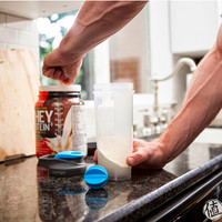 Contigo 康迪克 Shake and Go Fit Mixer Bottle 运动摇摇杯