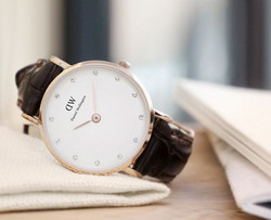 Daniel Wellington Classy 0902DW 女款时装腕表